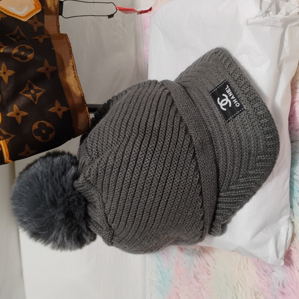 (#2) NWT Large Silk Scarf & Adorable Fashion Beanie - Picture 2 of 7